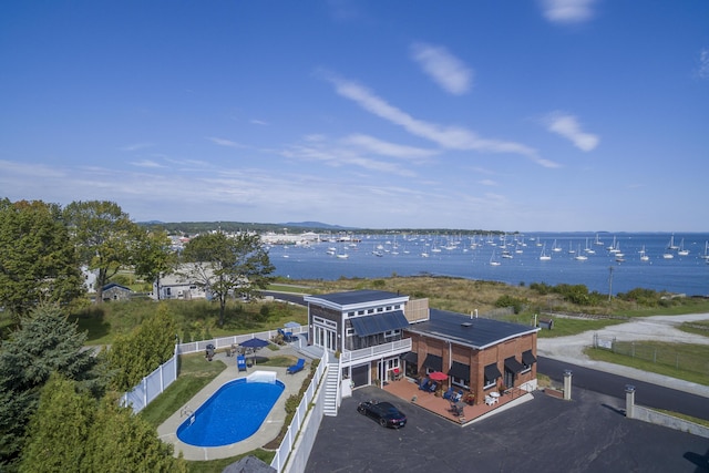 21 Atlantic St, Rockland, ME 04841 - bird's eye view featuring a water view