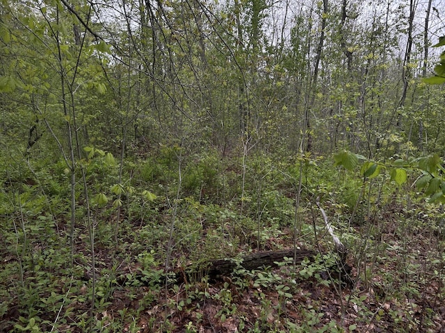 696 Lebanon Rd, Winterport, ME 04496