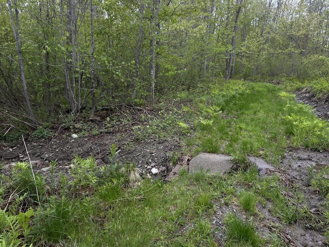 696 Lebanon Rd, Winterport, ME 04496