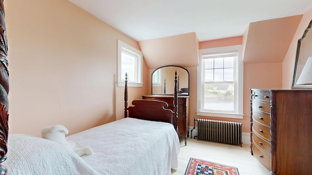 19 Spruce Head Rd, South Thomaston, ME 04858 - bedroom featuring radiator