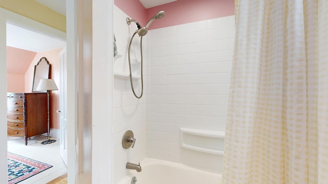 19 Spruce Head Rd, South Thomaston, ME 04858 - full bathroom with shower / bathtub combination with curtain