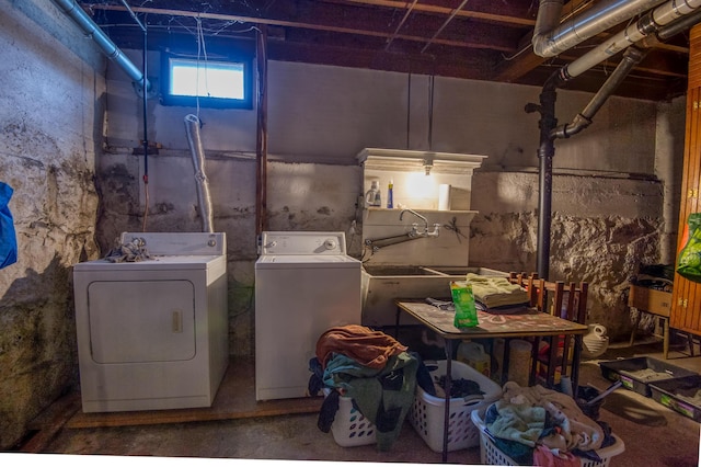 27 Pine St, Eustis, ME 04936 - clothes washing area with independent washer and dryer