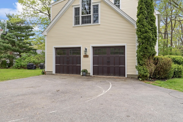 10 Thistleberry Ln, York, ME 03909 - view of garage