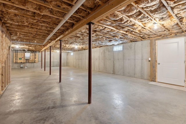 79 Colins Meadow Ln, Alfred, ME 04002 - basement with water heater