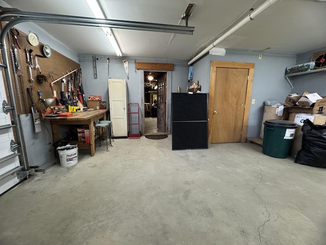 1083 N Rd, Ripley, ME 04930 - garage featuring a workshop area