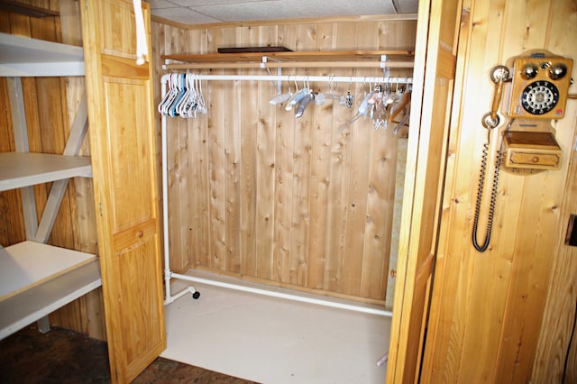 165 Pleasant Ave, Madawaska, ME 04756 - view of walk in closet