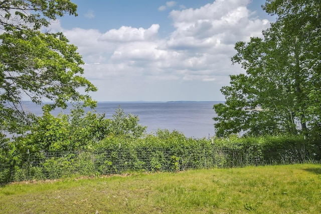 33 Crest St, Northport, ME 04849 - water view
