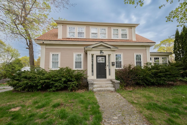 369 Ohio St, Bangor, ME 04401 - view of front facade featuring a shingled roof and a front yard