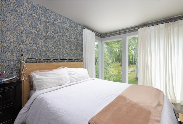 4 Ice House Pt, York, ME 03909 - bedroom featuring wallpapered walls