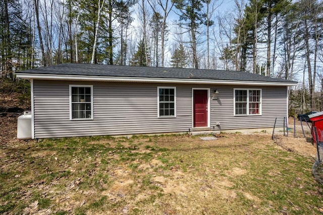80 Dixon Rd, Lebanon, ME 04027 - ranch-style house with a front yard