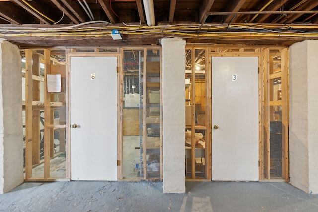 view of unfinished basement