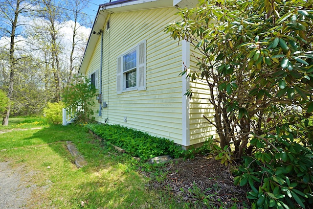 845 Hudson Rd, Glenburn, ME 04401 - view of home's exterior