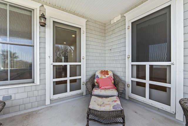 6 Merritt House Rd Unit 20, Harpswell, ME 04066 - entrance to property featuring a porch