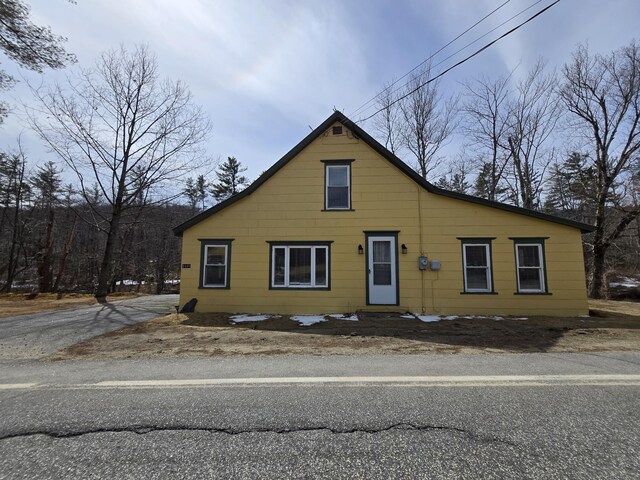1898 Roxbury Rd, Roxbury, ME 04275 - view of bungalow-style house
