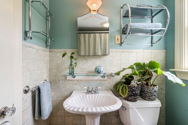 9 Phillips Rd, Falmouth, ME 04105 - full bath featuring a sink and tile walls