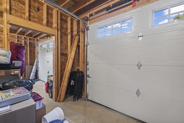 17 Wadlin Rd, Biddeford, ME 04005 - below grade area with a garage