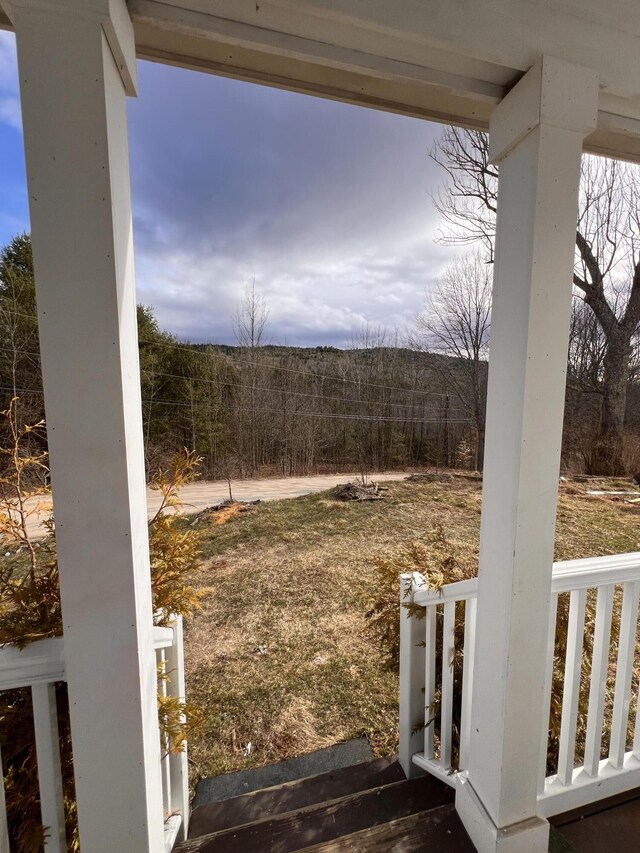 8 Graffam Rd, Baldwin, ME 04091