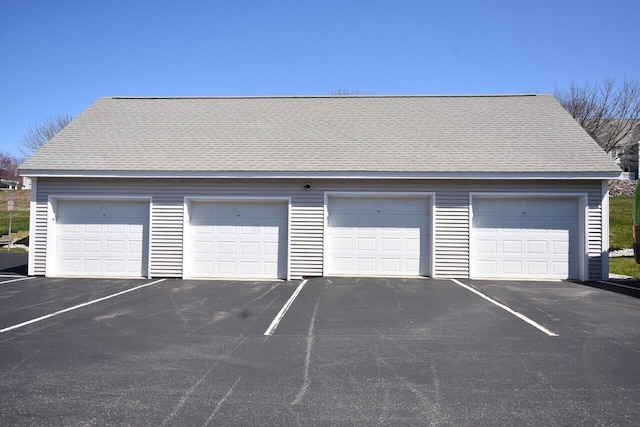 view of detached garage