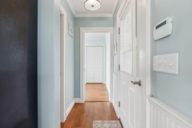 35 Barefoot Cottage Rd Unit 163, Wells, ME 04090 - corridor with wood finished floors and crown molding