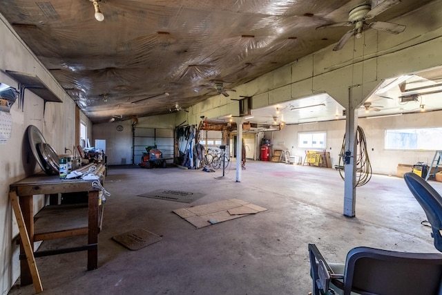 garage featuring a ceiling fan