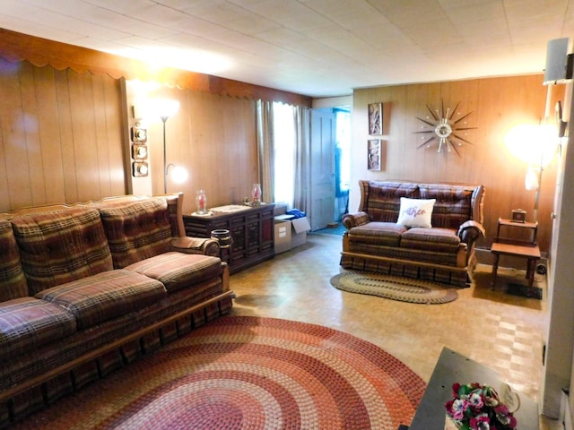 73 Spring St, Dexter, ME 04930