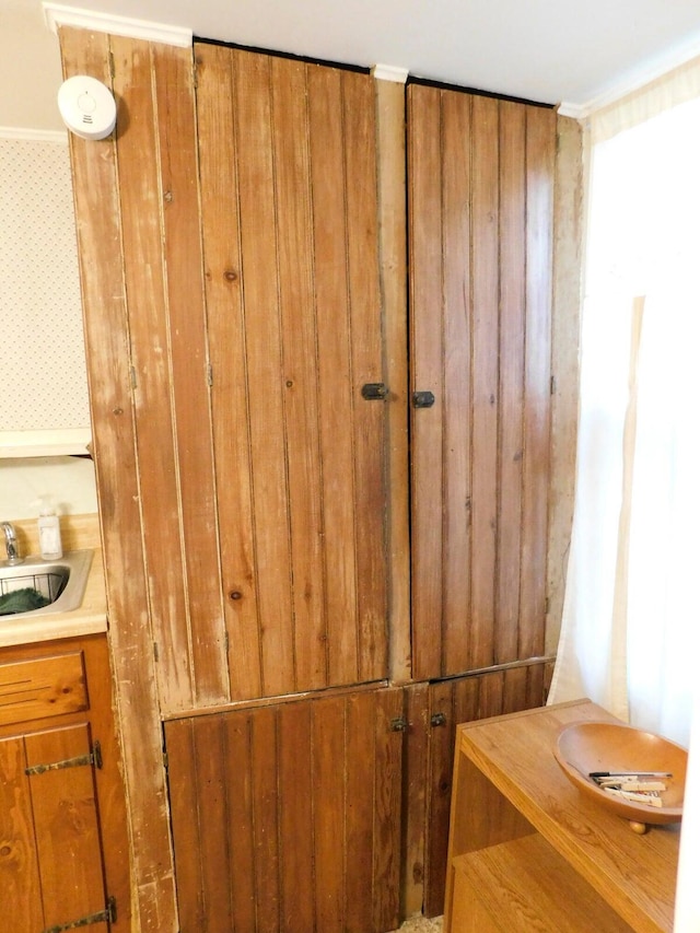 73 Spring St, Dexter, ME 04930