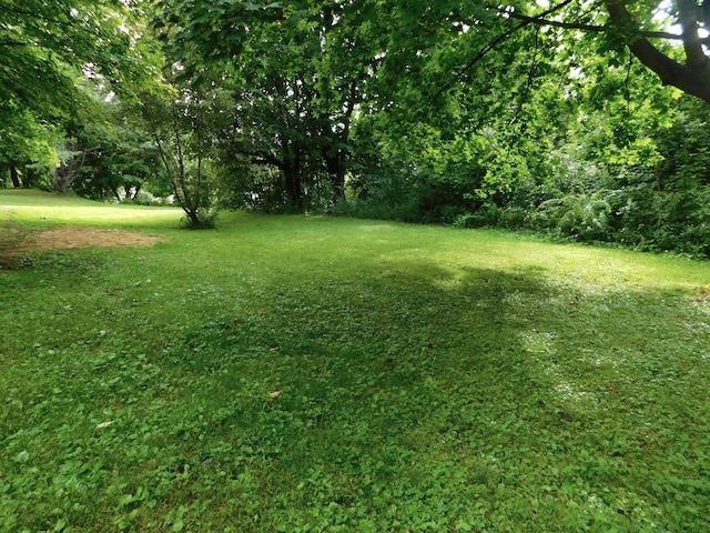 73 Spring St, Dexter, ME 04930