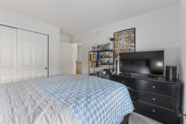 6 Jackson Ln, Kennebunk, ME 04043 - bedroom featuring carpet flooring and a closet