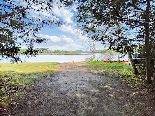 37 Torsey Shores Rd, Readfield, ME 04355 - view of yard with a water view