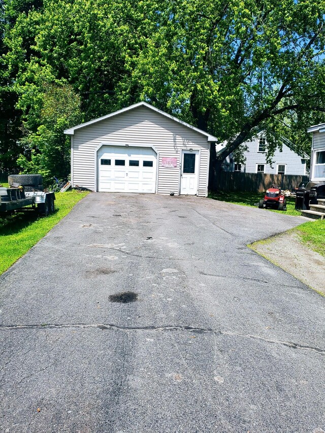 9 Locust St, Madison, ME 04950 - photo 4