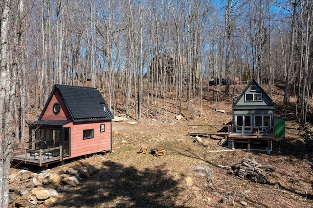 1 Good Day Dr, South Bristol, ME 04568 - view of yard with a deck