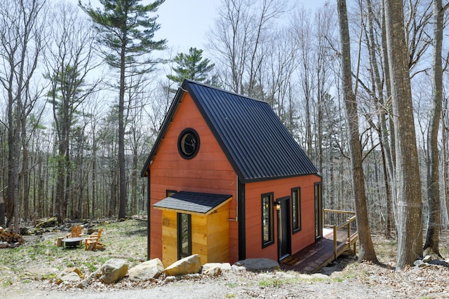 1 Good Day Dr, South Bristol, ME 04568 - view of outdoor structure with a view of trees
