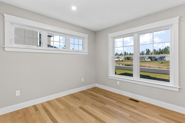 77 Creeks Edge Dr Unit 0, Saco, ME 04072 - spare room with recessed lighting, baseboards, visible vents, and light wood-style floors