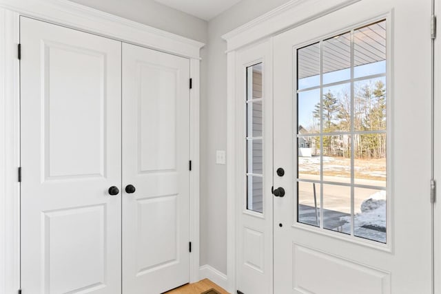 193 Stewart Dr Unit 0, Scarborough, ME 04074 - entryway with baseboards