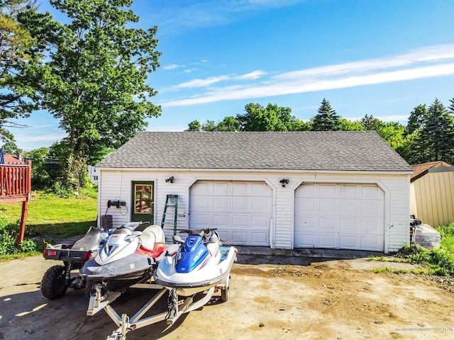 view of detached garage