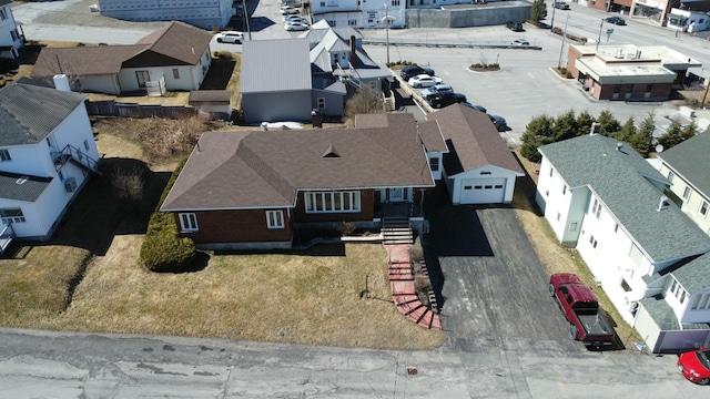 bird's eye view with a residential view