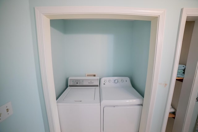 laundry area with laundry area and washing machine and dryer