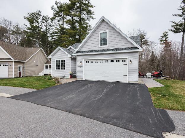 14 Connor Dr Unit 14, Gorham, ME 04038 - view of front facade with a garage, aphalt driveway, and a front yard