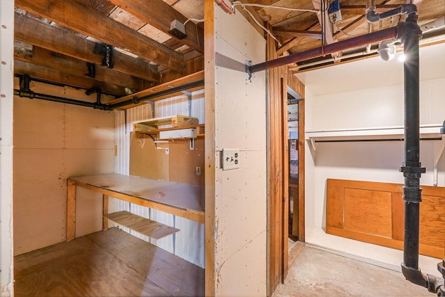 30 Munroe St, Bangor, ME 04401 - view of below grade area