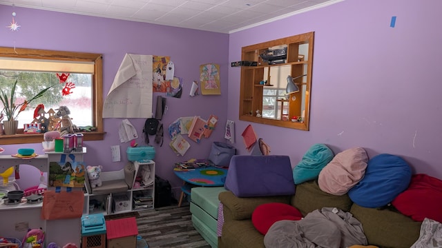 view of recreation room
