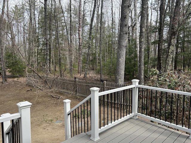 7 Kathryn St, Gorham, ME 04038 - wooden deck with fence