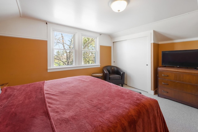550 Ohio St, Bangor, ME 04401 - carpeted bedroom featuring vaulted ceiling and a closet