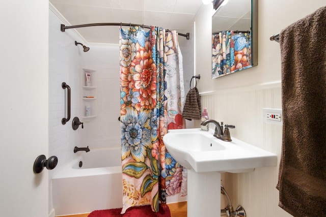 550 Ohio St, Bangor, ME 04401 - bathroom with shower / bathtub combination with curtain and a sink