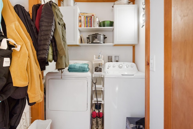 550 Ohio St, Bangor, ME 04401 - washroom featuring cabinet space and washer and clothes dryer