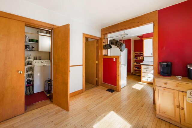 550 Ohio St, Bangor, ME 04401 - interior space with light wood-type flooring, light countertops, and washer / clothes dryer
