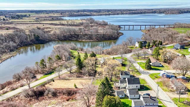 30 Pine St, Thomaston, ME 04861 - bird's eye view featuring a water view