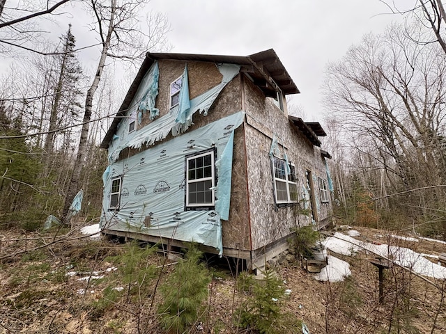 view of side of property
