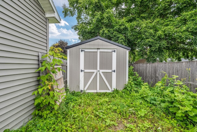 102 New Hampshire St, Millinocket, ME 04462 - view of shed featuring a fenced backyard