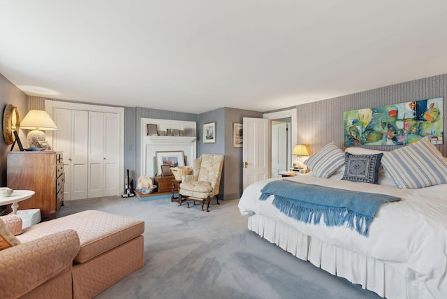 168 Ocean Ave, Kennebunkport, ME 04046 - bedroom featuring carpet flooring, wallpapered walls, and a closet