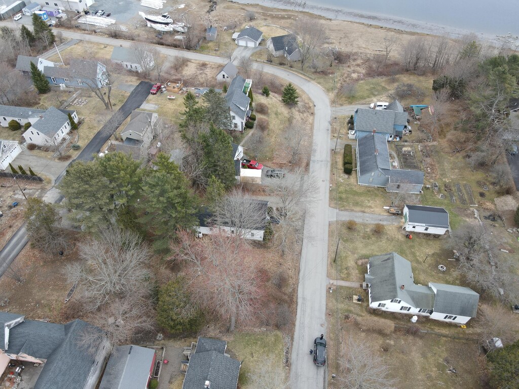 32 Ferry St, Winterport, ME 04496 - photo 2